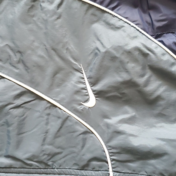 Vintage Nike Jacket - Picture 2 of 8